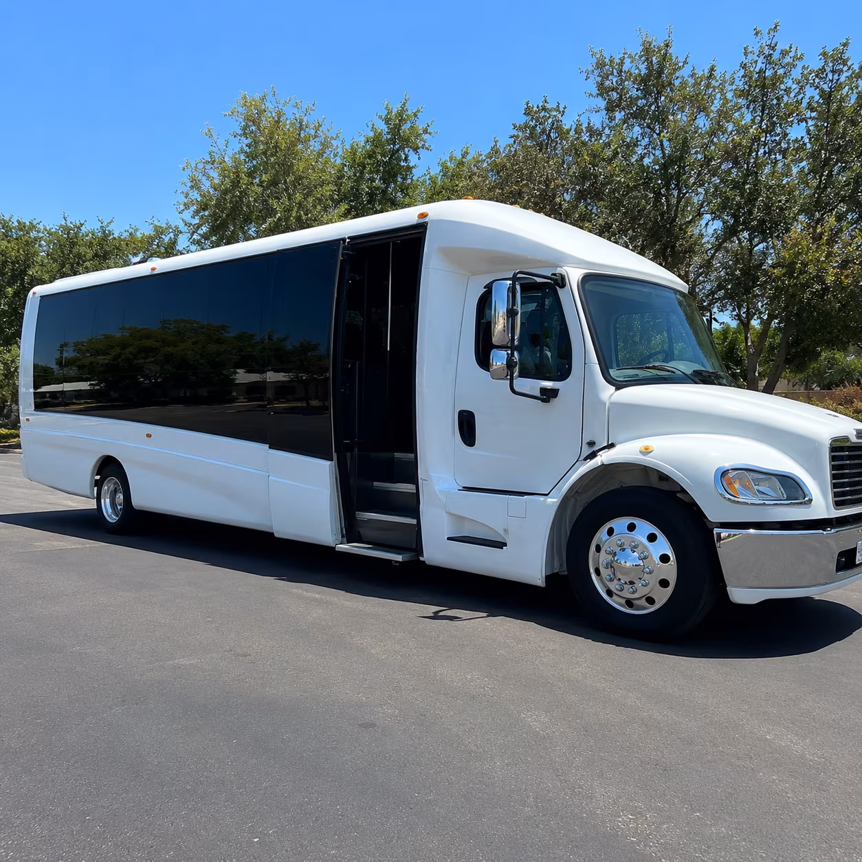 cambridge concert shuttle bus rentals in cambridge