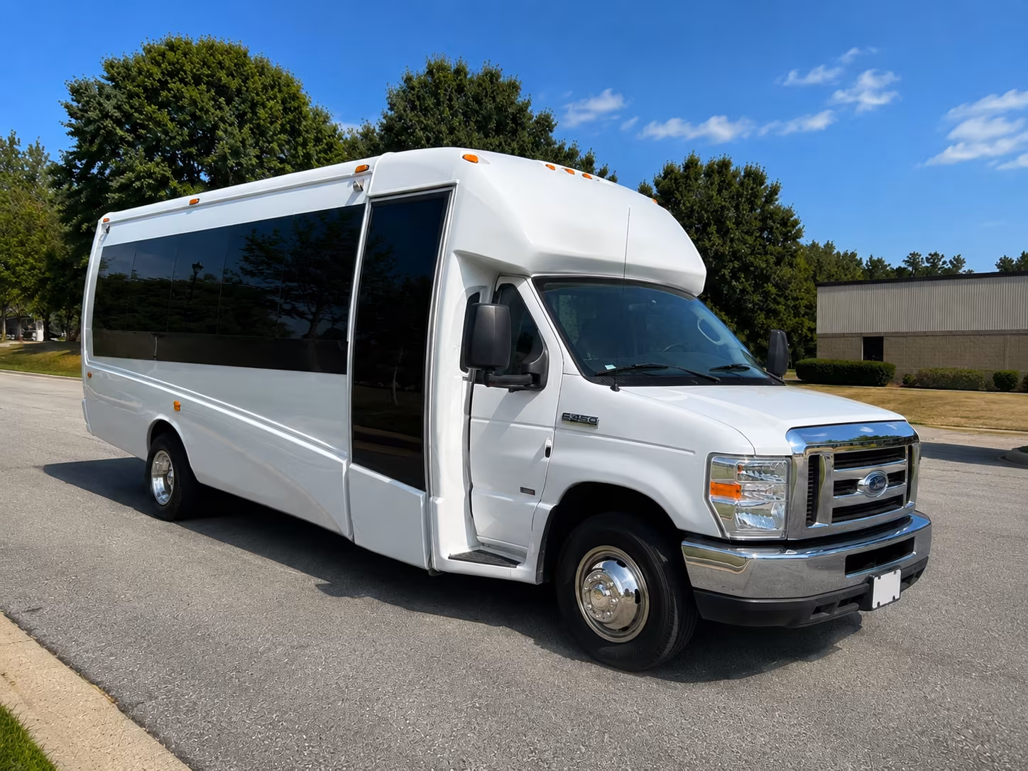 charter a bus to fenway park td garden and boston s biggest venues