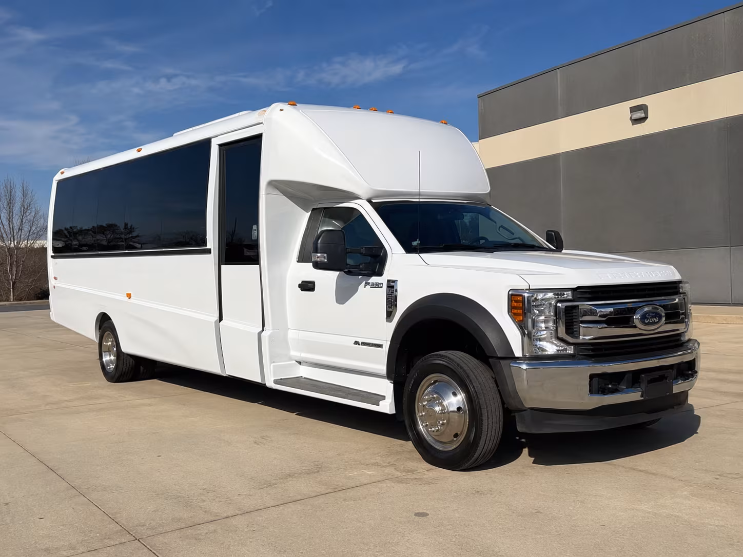 lowell private bus rentals for lowell concerts and festivals