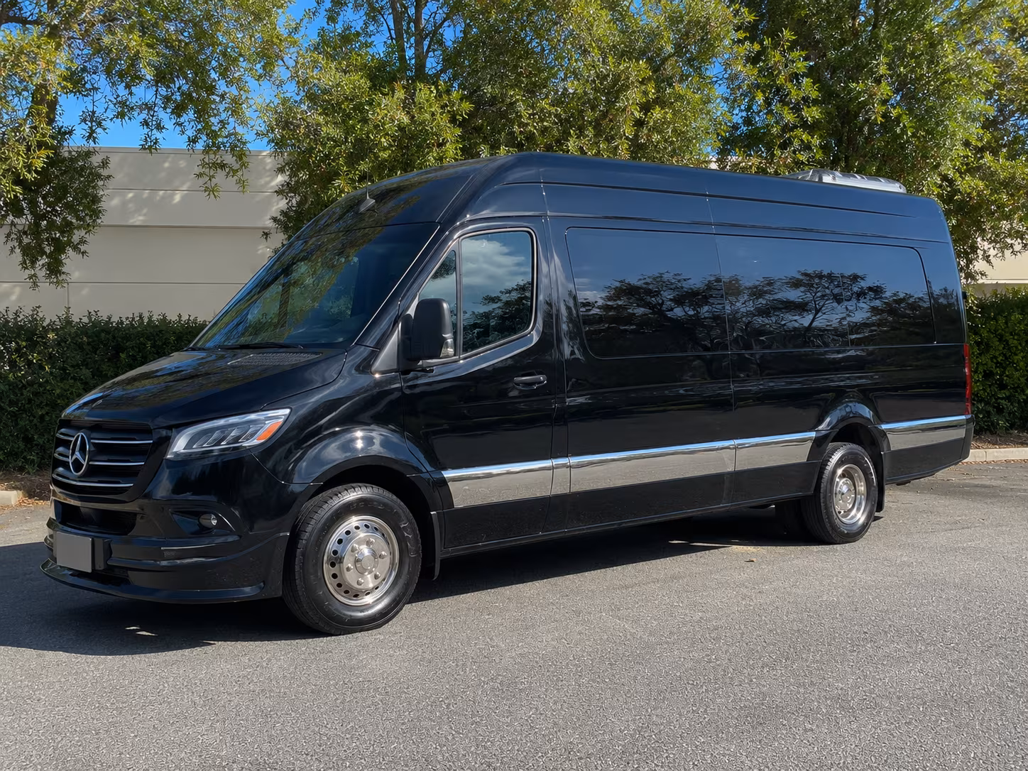 new haven streamlined winery tour transportation in new haven