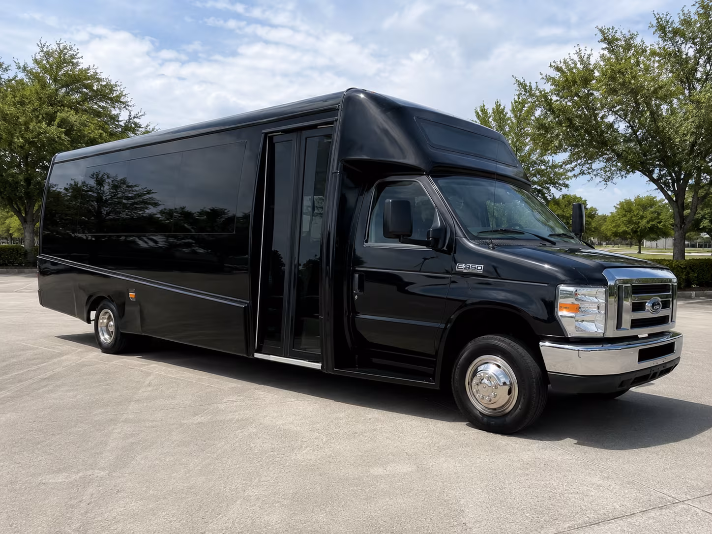 worcester streamlined business travel with worcester bus rentals